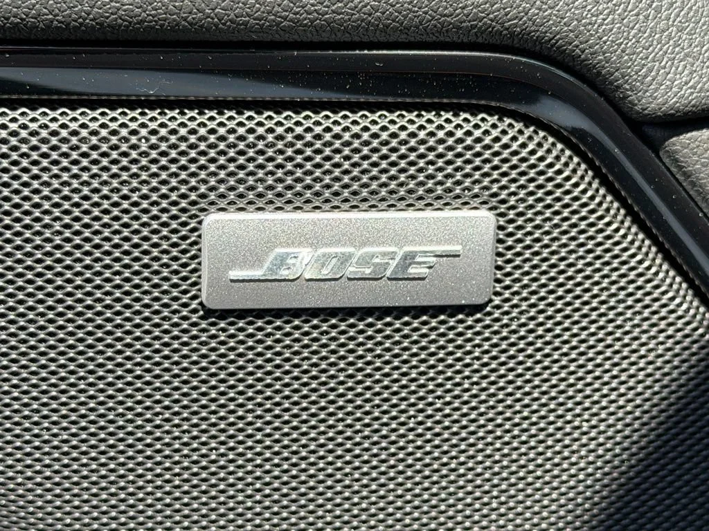 New 2026 Summit White GMC AT4 image 16