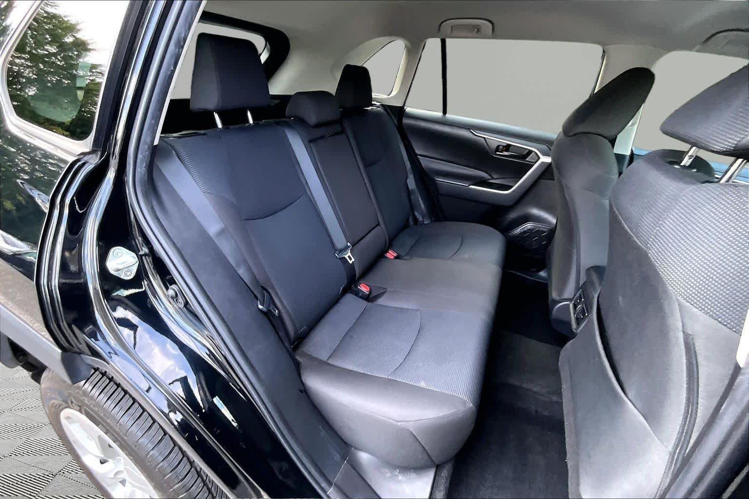 Used 2022 Midnight Black Metallic Toyota LE image 20