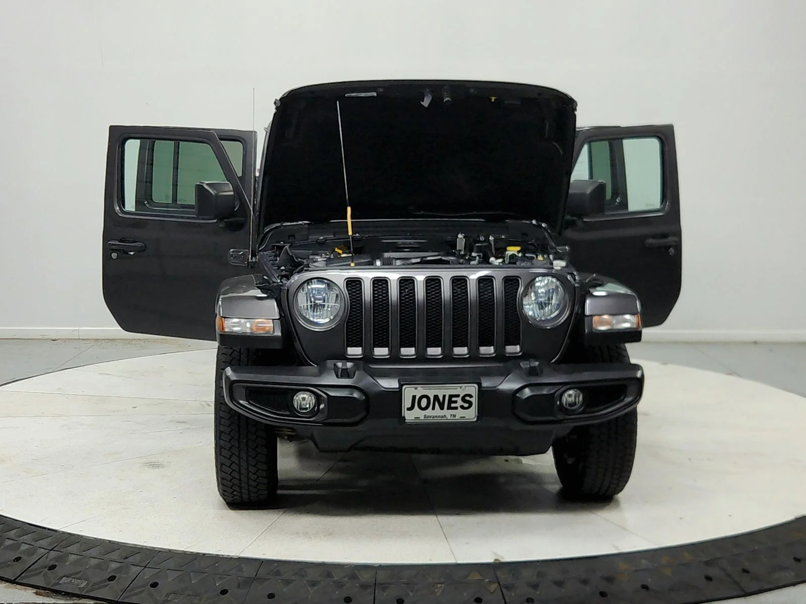 Used 2021 Gray Jeep Unlimited Sport image 11