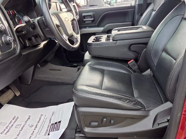 Used 2018 Red Chevrolet LT image 6
