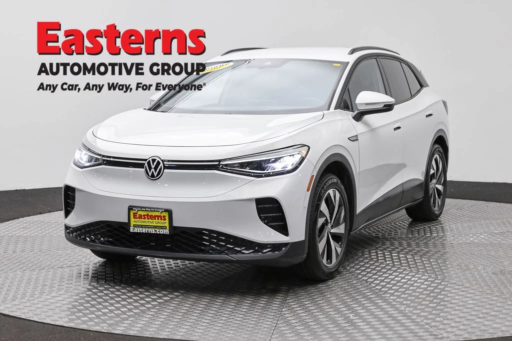 Used 2023 White Volkswagen Pro image 1