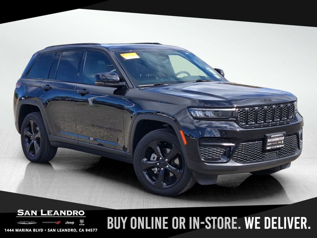 2023 Jeep Grand Cherokee Altitude 4x4's photo
