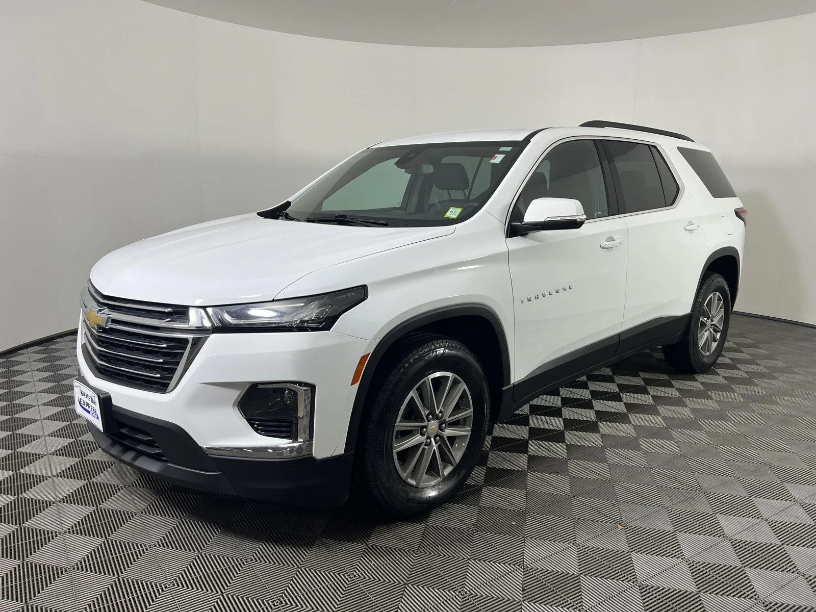 Used 2023 Summit White Chevrolet LT image 31