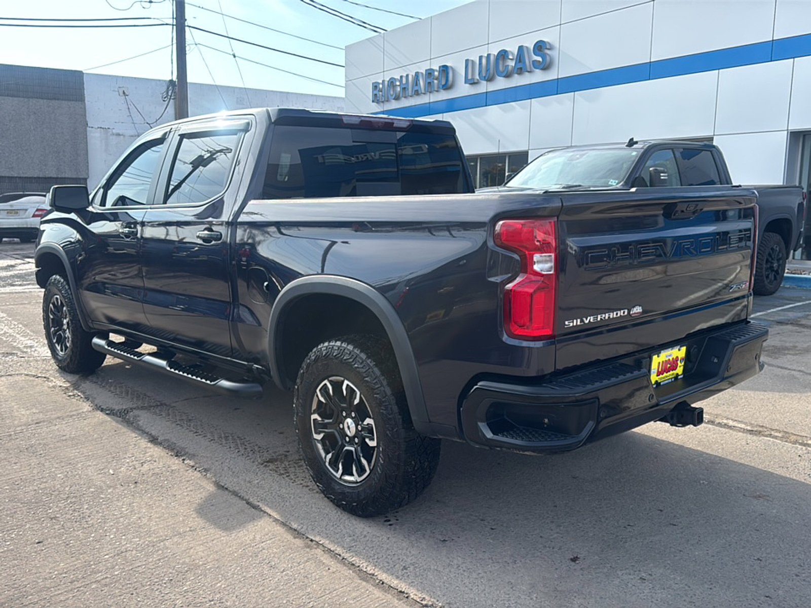 2024 Chevrolet Silverado 1500 ZR2 - Photo 9