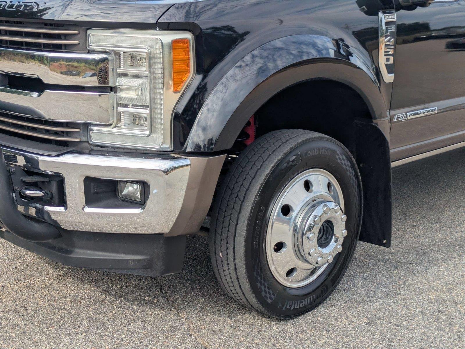 Used 2017 Shadow Black Ford King Ranch image 9