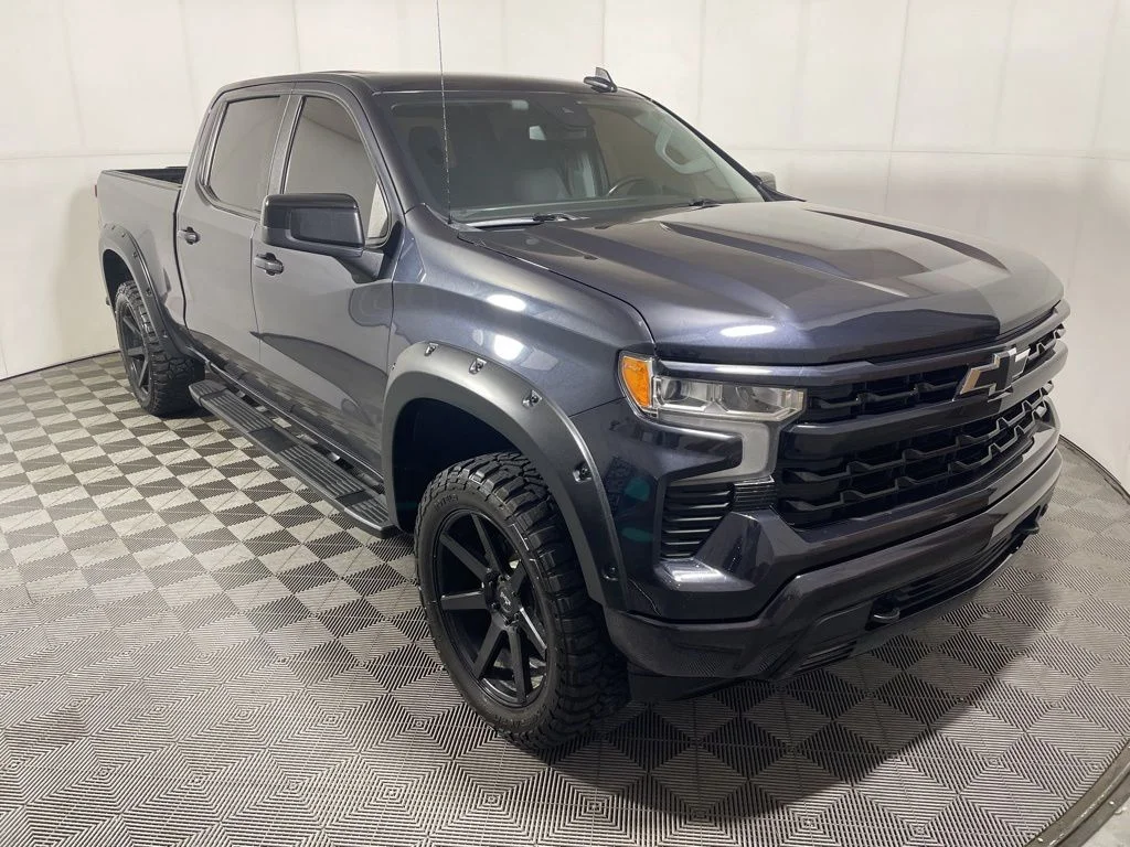 2023 Chevrolet Silverado 1500 RST 4WD Crew Cab Short Box's photo