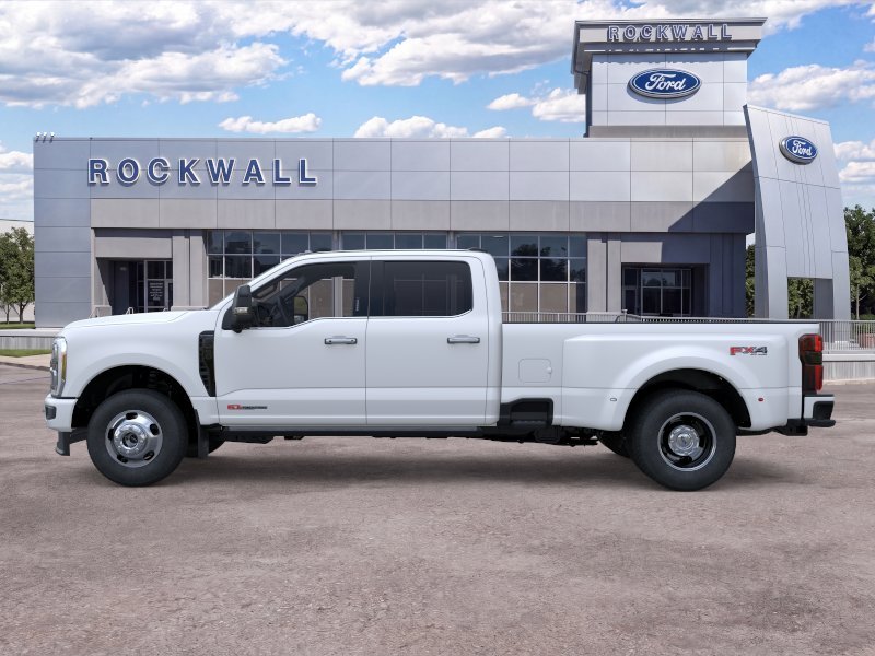 New 2026 Star White Metallic Tri-Coat Ford F-350® Platinum® image 3