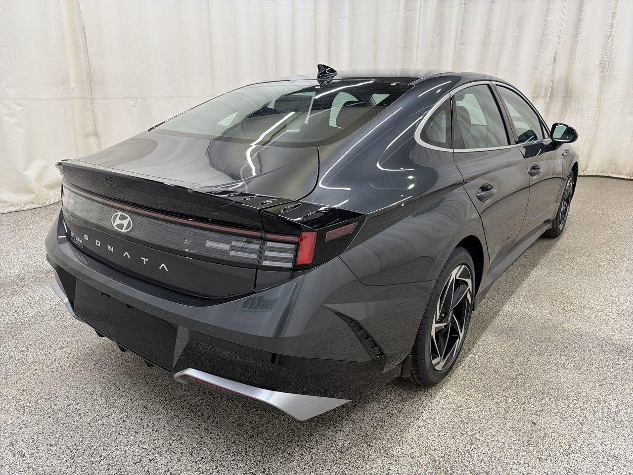 New 2026 Portofino Gray Hyundai SEL Sport image 8