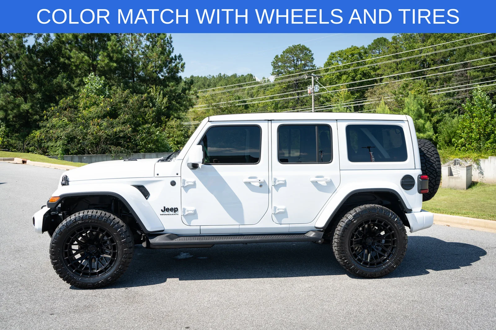 New 2026 Bright White Clear-Coat Exterior Paint Jeep Sahara image 5