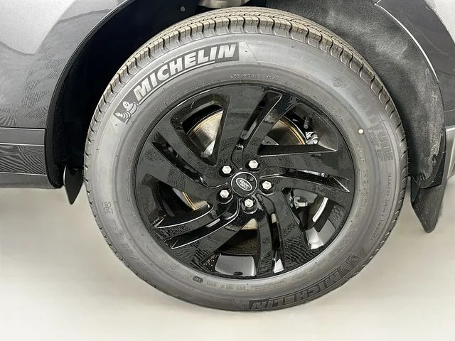 New 2026 Gray Land Rover S image 28
