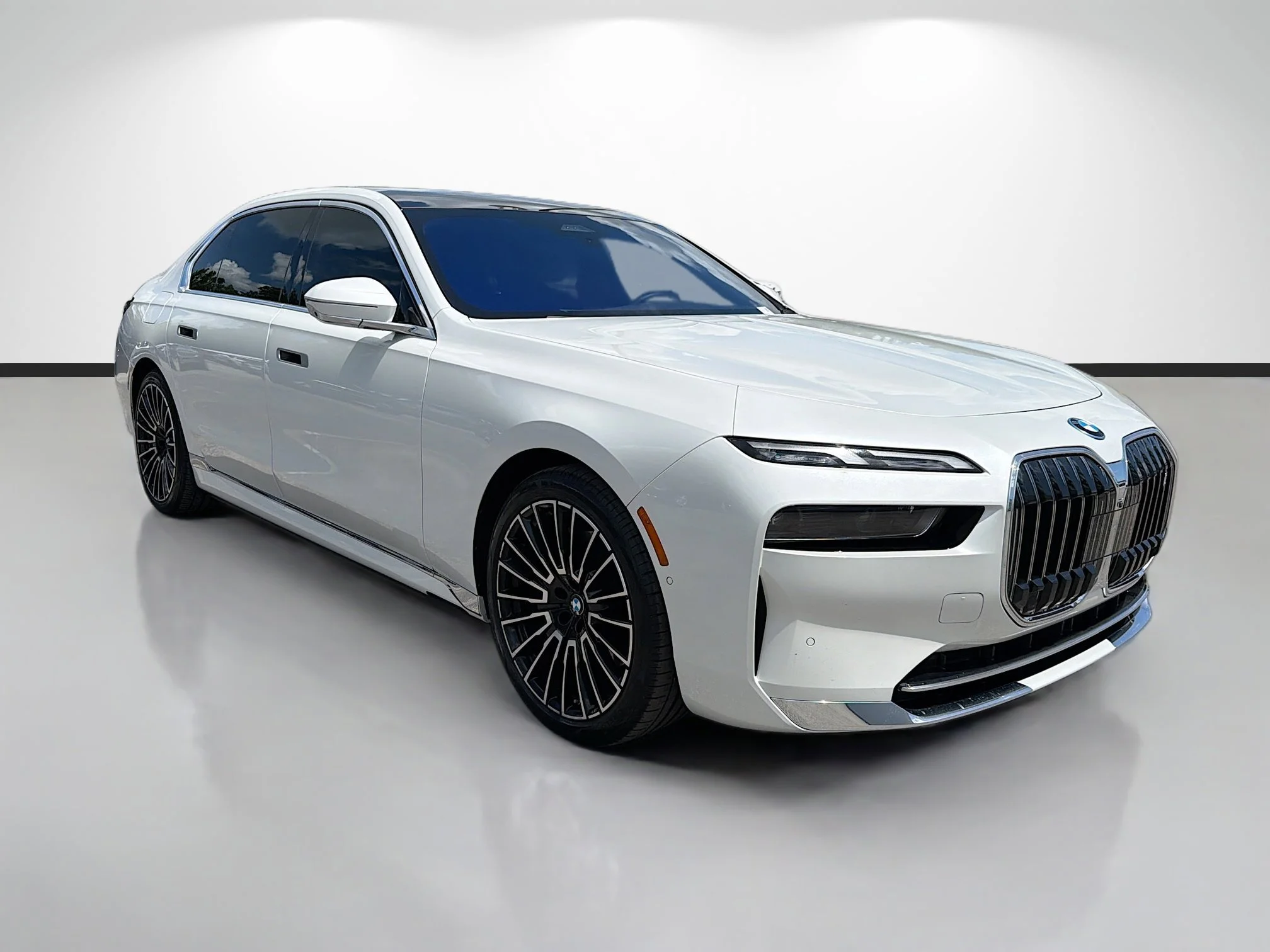 2025 BMW i7 eDrive50 Sedan's photo