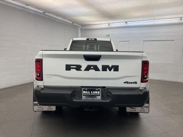 New 2026 Bright White Clear-Coat Exterior Paint RAM TRADESMAN image 4