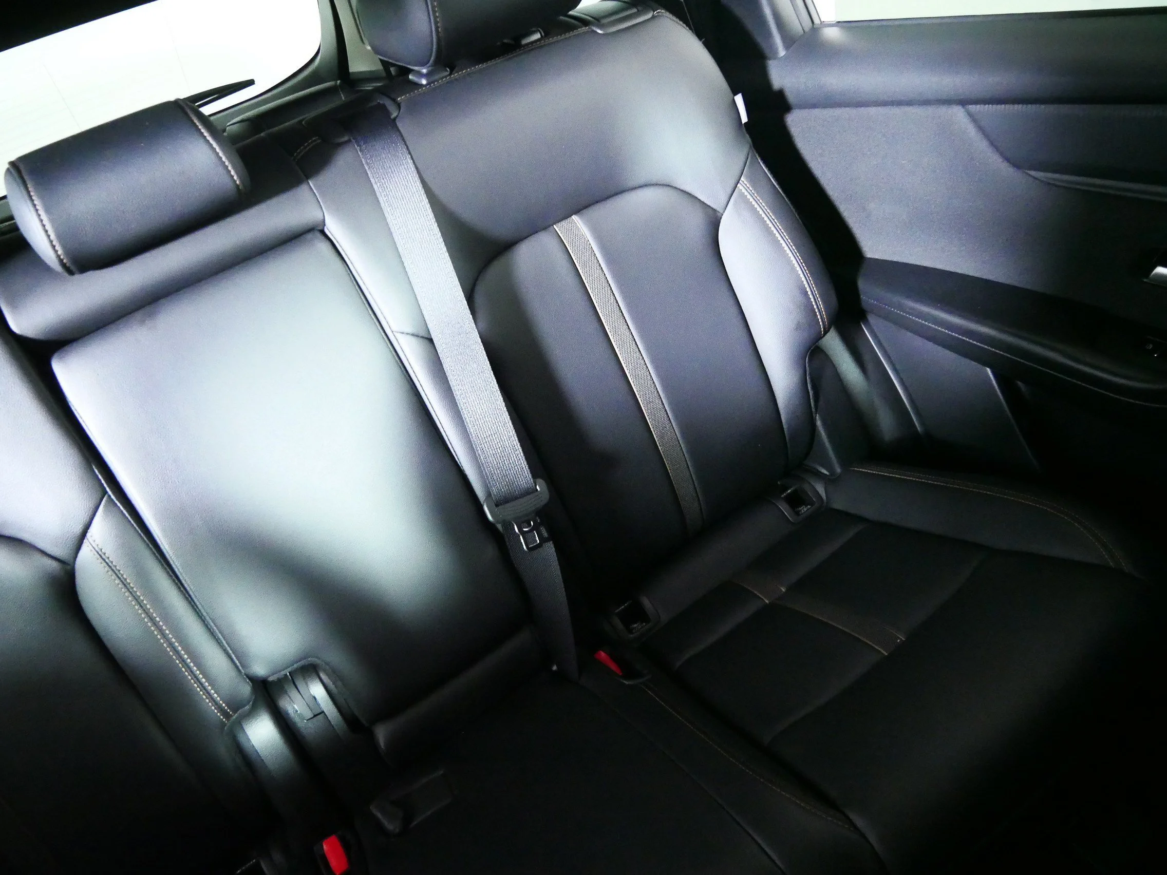 Certified Used 2025 Rhodium White Premium Mazda Select Package image 14