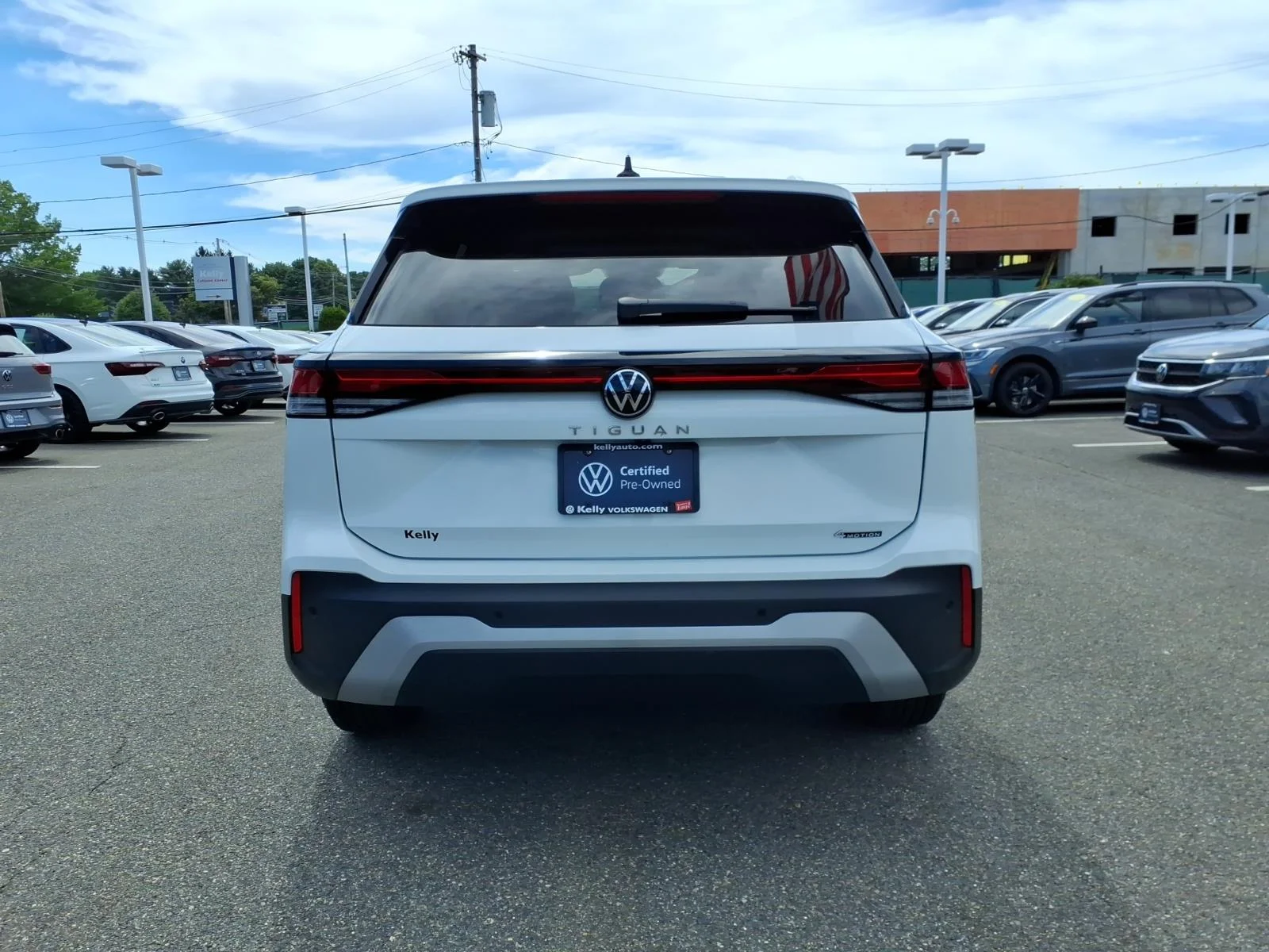 Certified Used 2025 Pure White Volkswagen S image 6