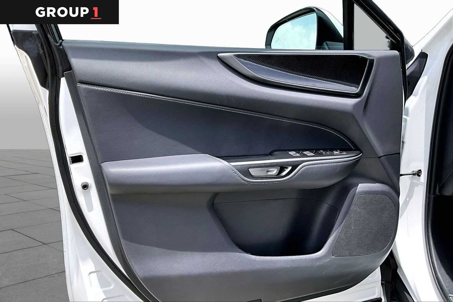 Used 2026 Ultra White Lexus  image 19
