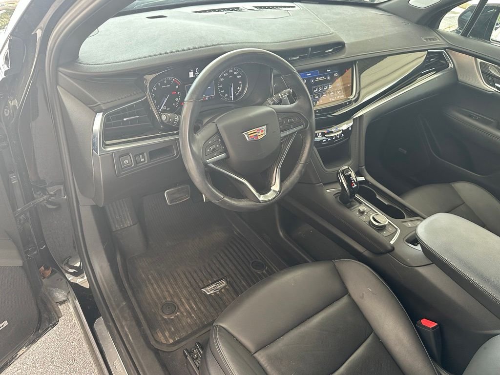 Used 2024 Black Cadillac Sport image 11