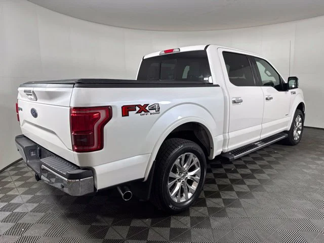 Used 2016 White Ford Lariat image 3
