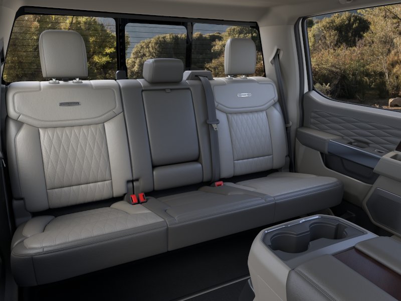 New 2026 Star White Metallic Tri-Coat Ford F-450® Platinum® image 41