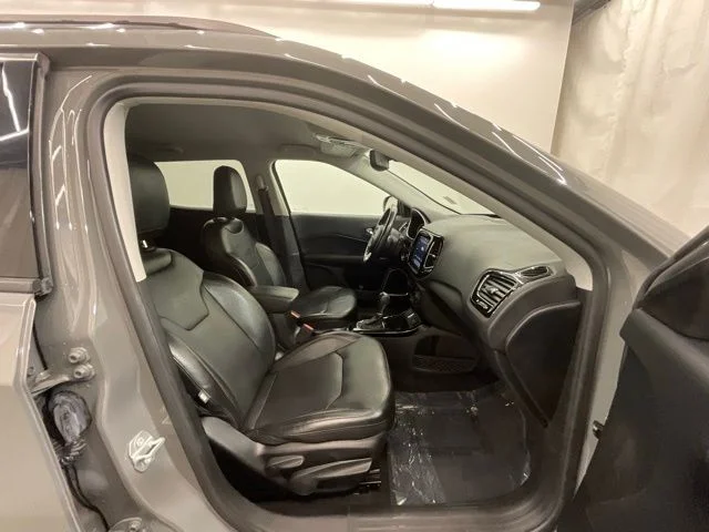 Used 2021 Gray Jeep Limited image 23