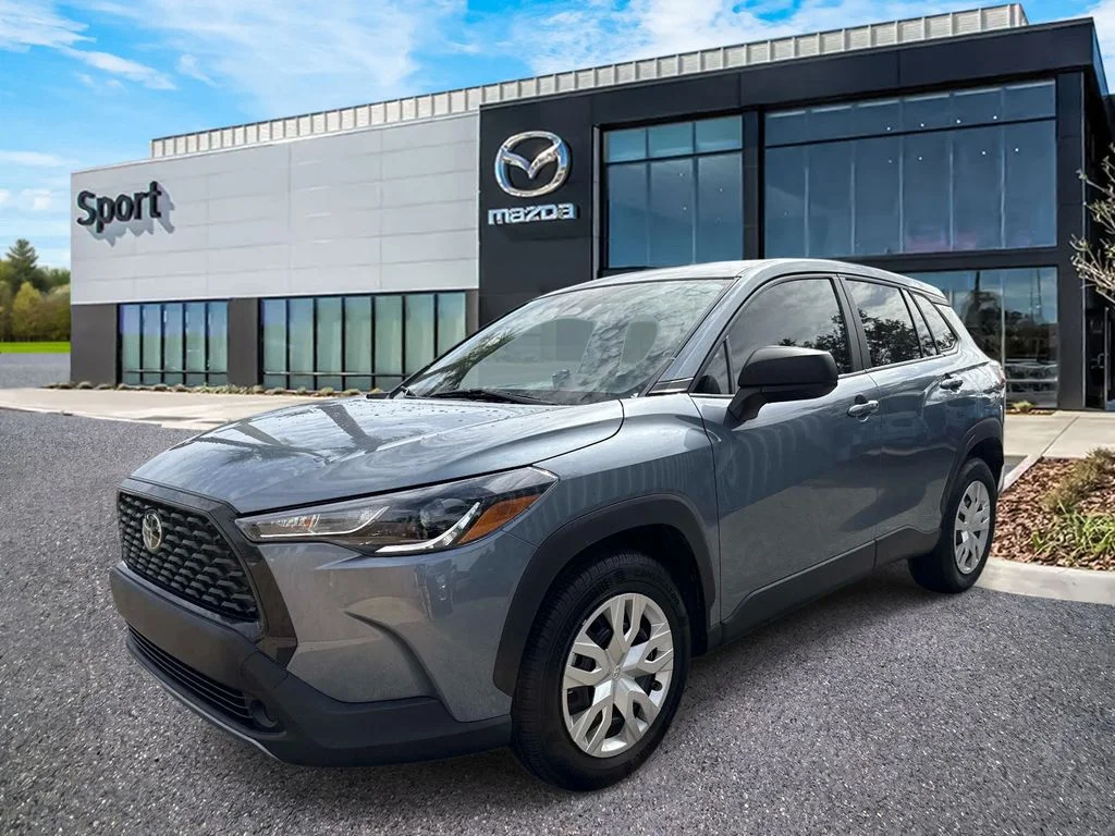 Used 2025  Toyota L image 7