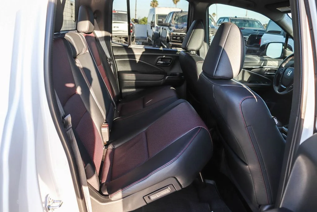 Used 2022  Honda Black Edition image 20