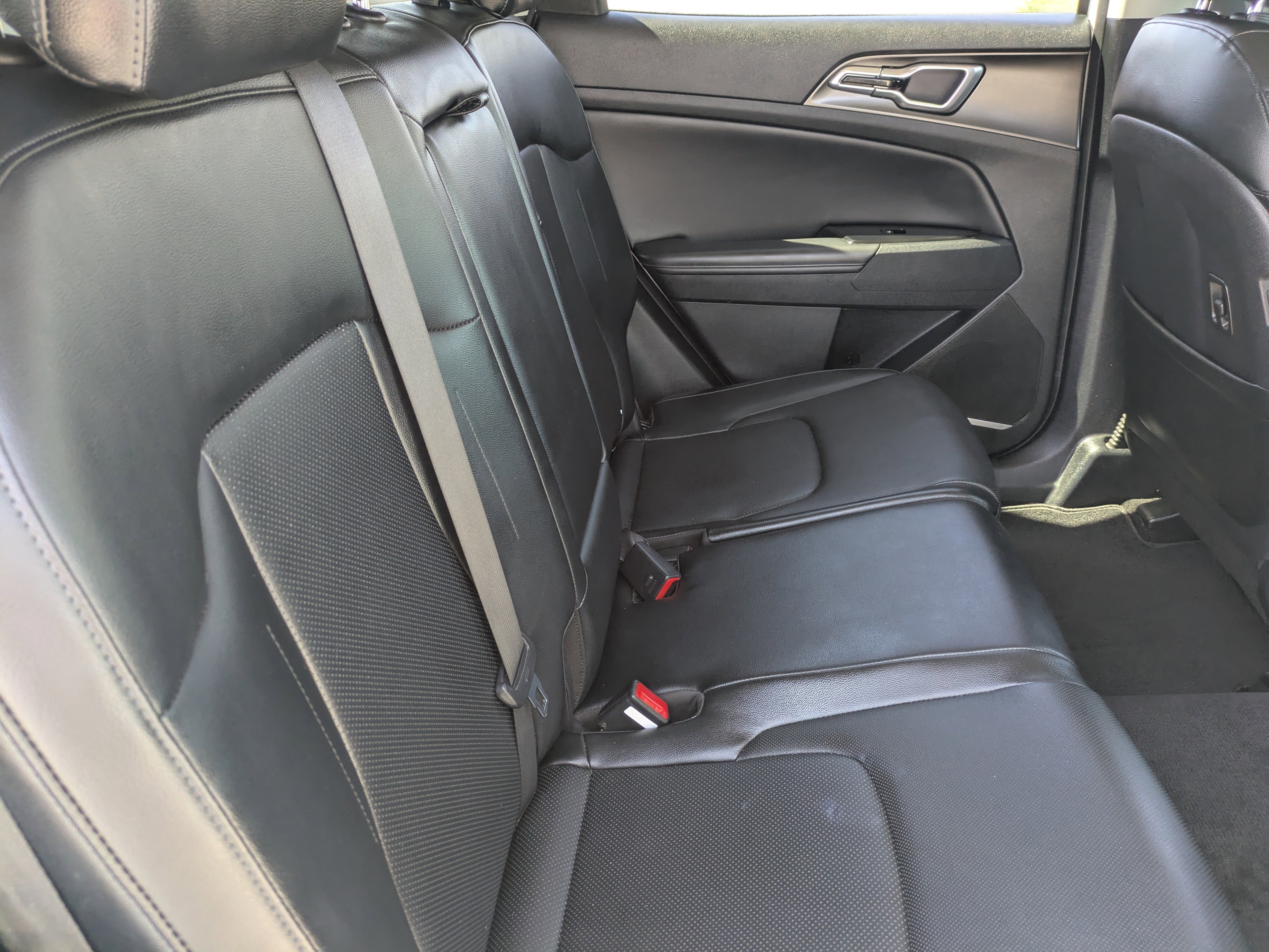 Used 2023 Glacial White Pearl Kia EX image 14
