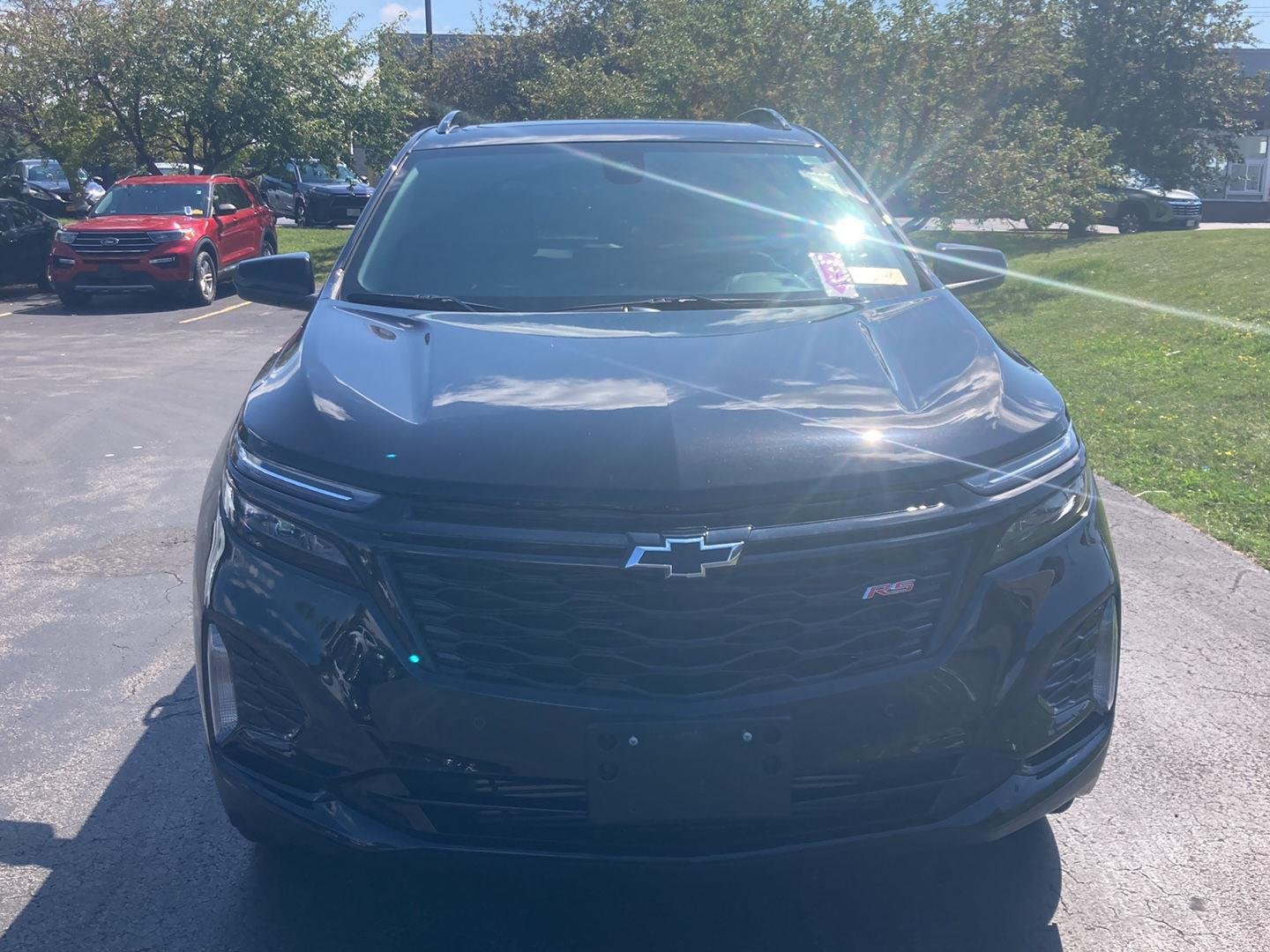 Used 2024  Chevrolet  image 2