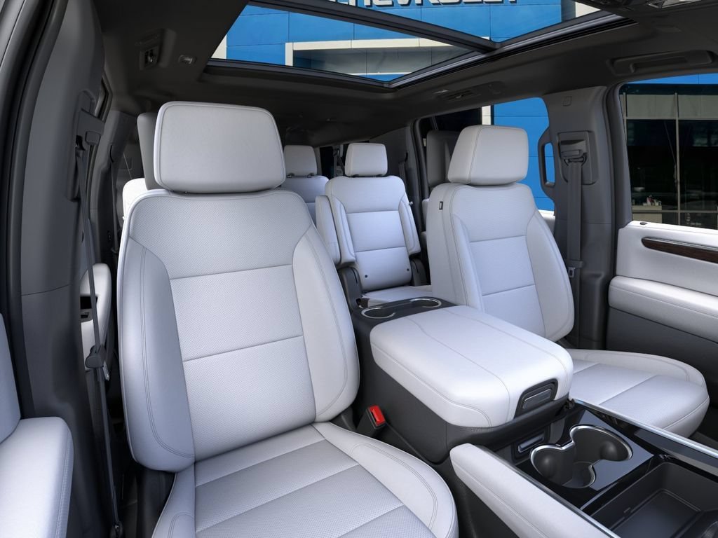 2026 Chevrolet Suburban Premier - Photo 16