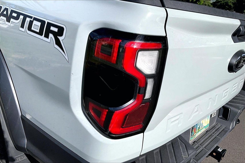 Used 2024 Gray Ford Raptor image 33