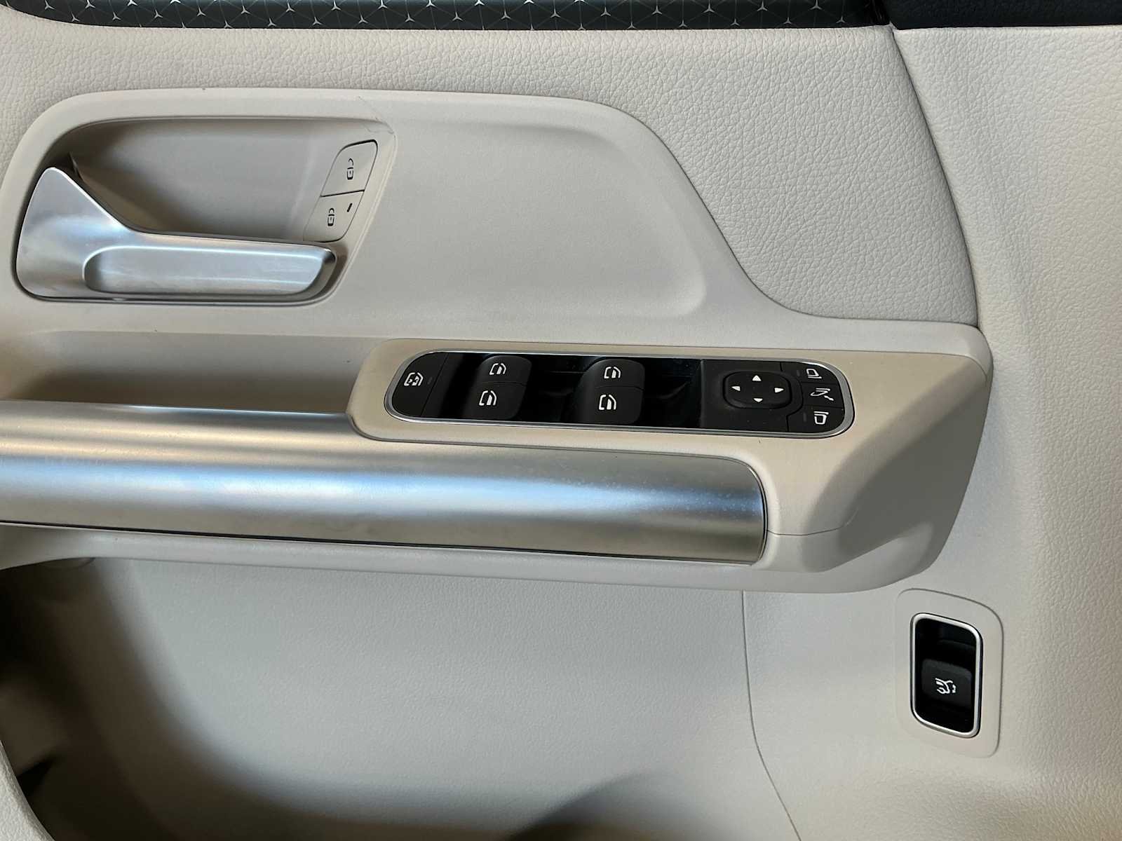 Certified Used 2026 Polar White Mercedes-Benz GLA 250 image 19