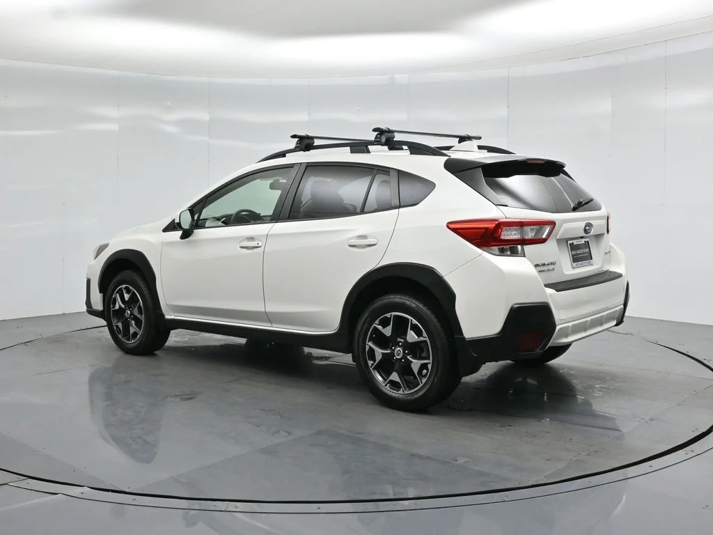 Certified Used 2018 White Subaru 2.0i Premium image 7