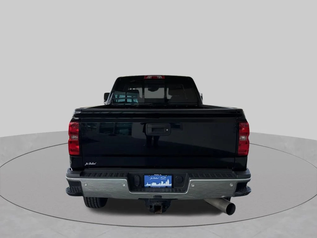 Used 2018 Black Chevrolet LTZ image 8