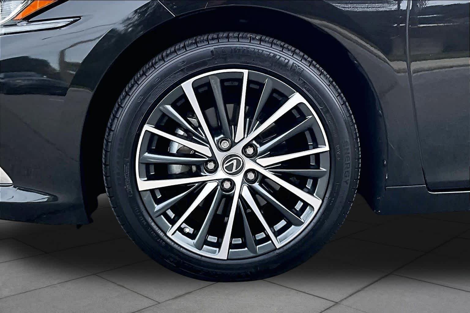 Used 2024 Caviar Lexus  image 10
