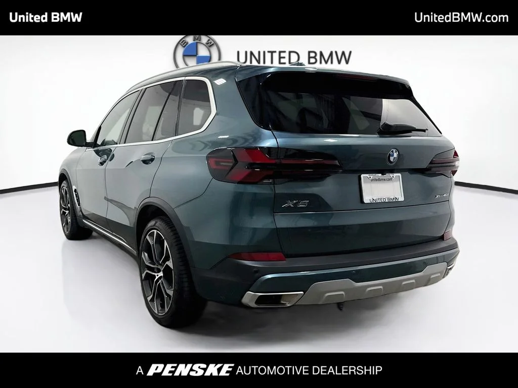 Certified Used 2026 Blue Ridge Mountain Metallic BMW xDrive40i image 7