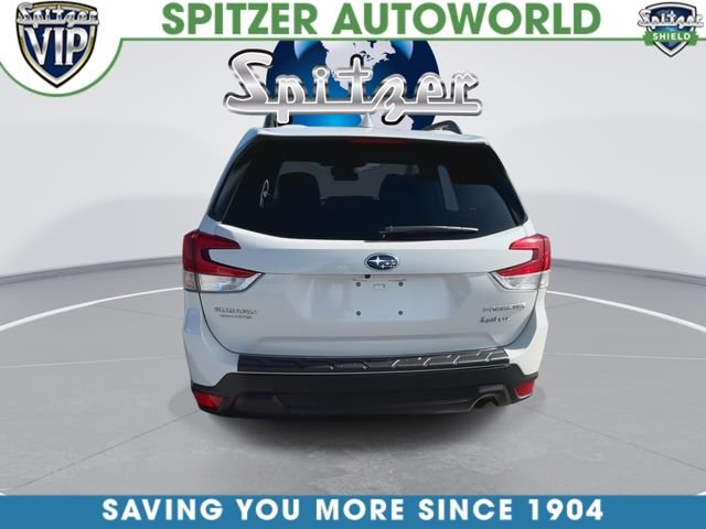 Used 2021 White Subaru Premium image 8