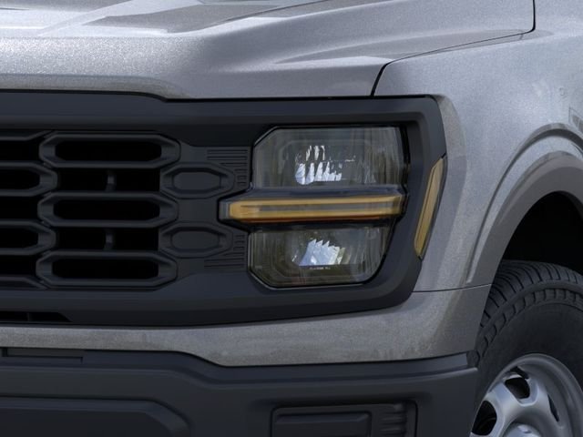 New 2026 Carbonized Gray Metallic Ford XL image 18