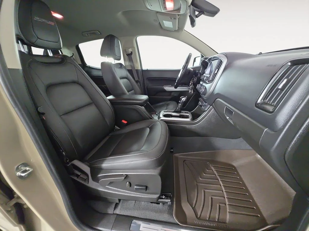 Used 2022 Beige Chevrolet ZR2 image 16