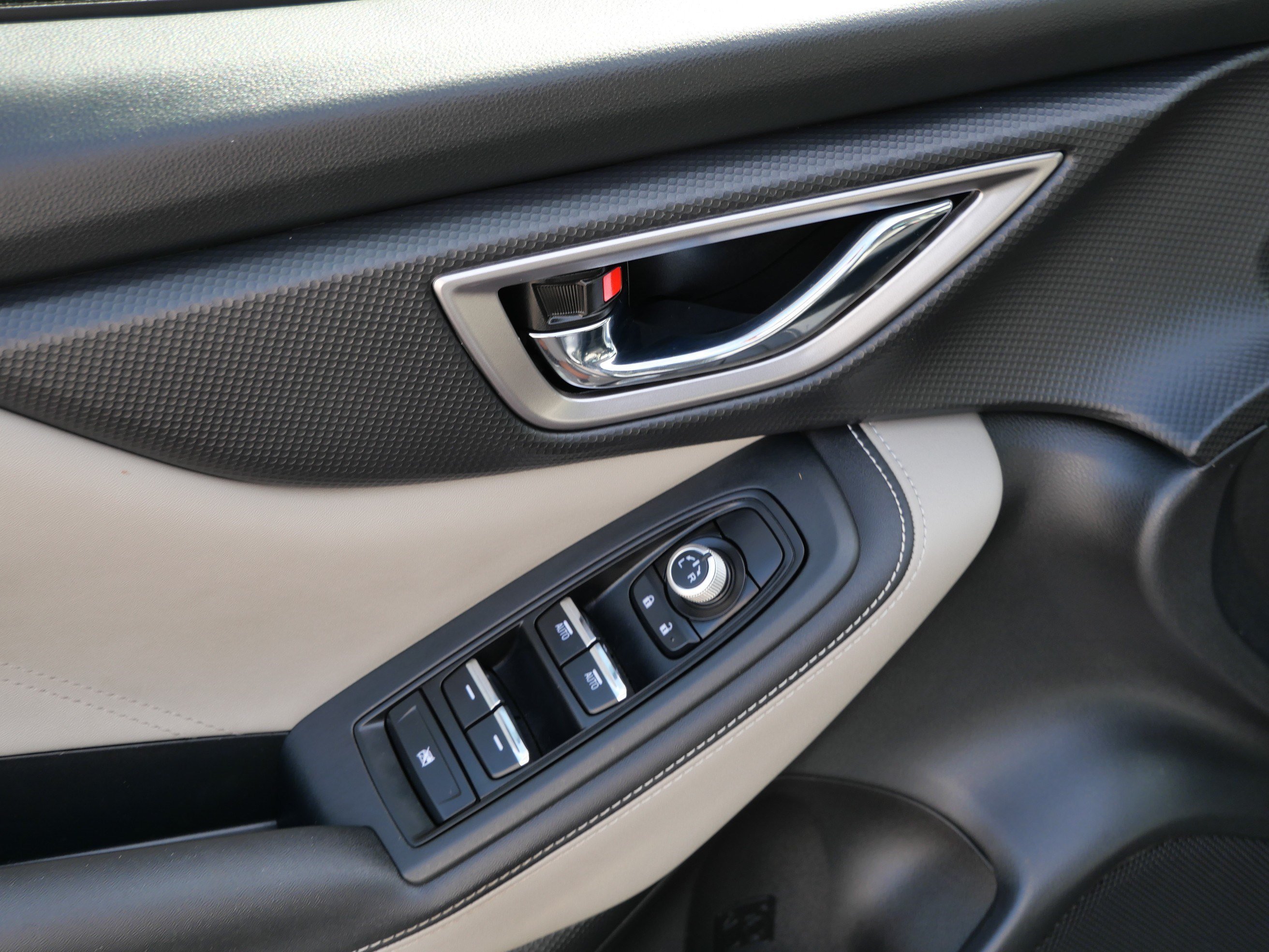 Used 2024 Magnetite Gray Metallic Subaru Limited image 20