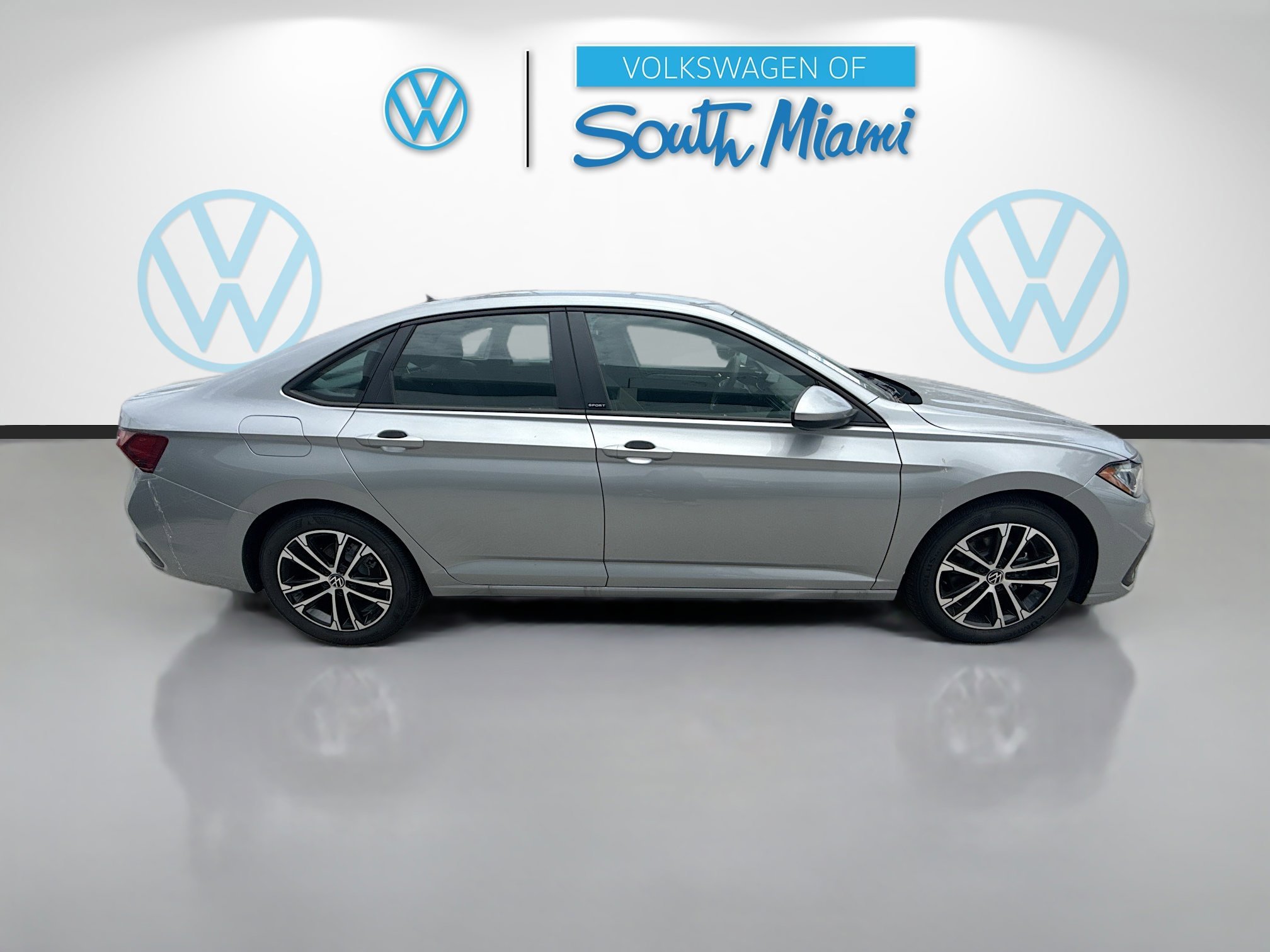 2026 Volkswagen Jetta Sport - Photo 8