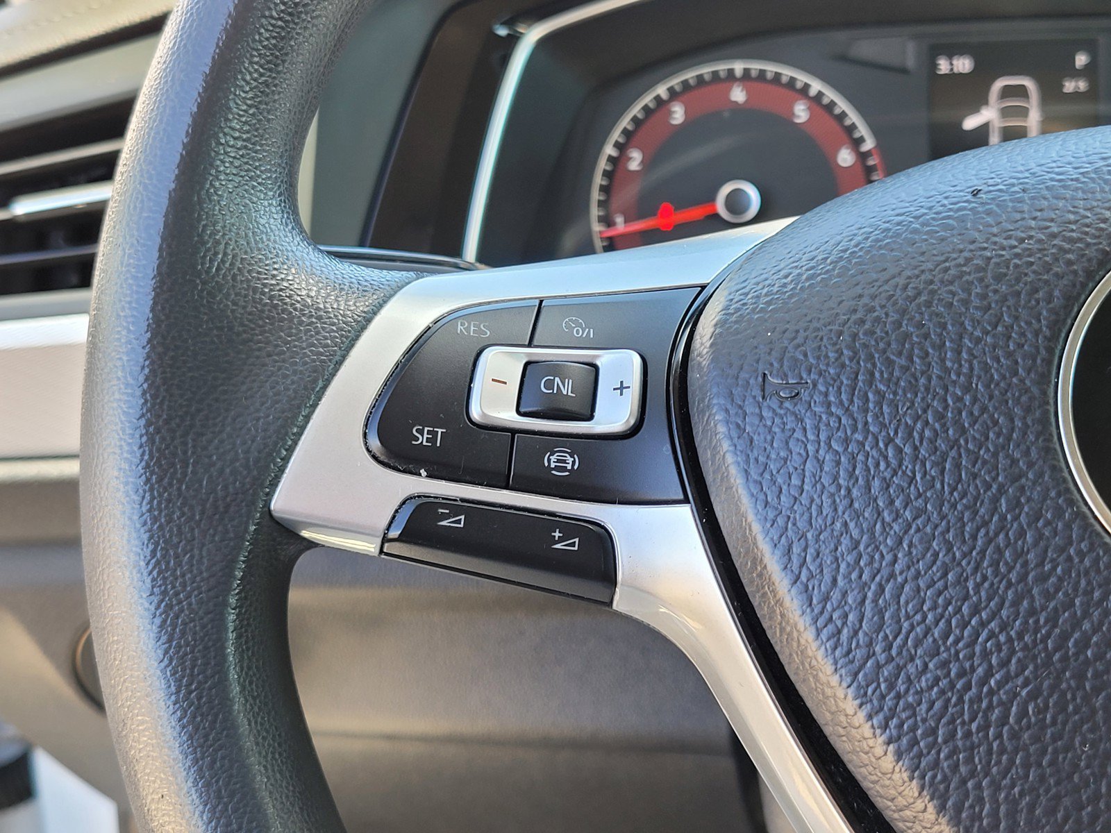 Used 2019 -SELECT- Volkswagen  image 25