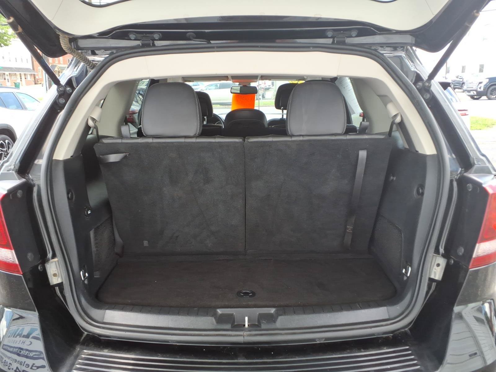 Used 2019 Pitch Black Clearcoat Dodge Crossroad image 18