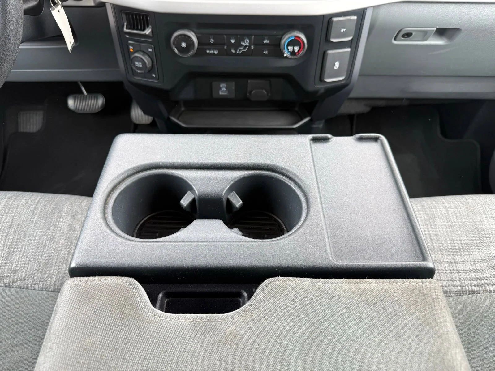 2023 Ford F-150 XLT - Photo 25