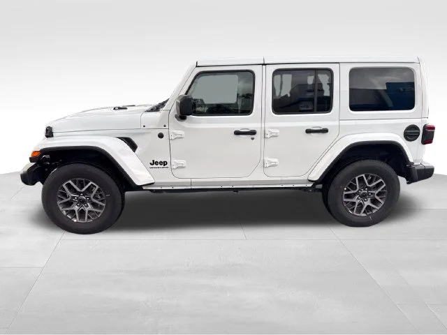 Used 2026 Black Jeep Sahara image 2