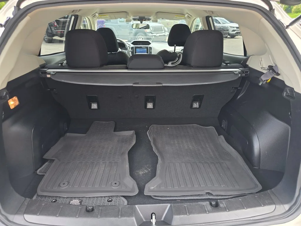 Used 2021 White Subaru Base image 11