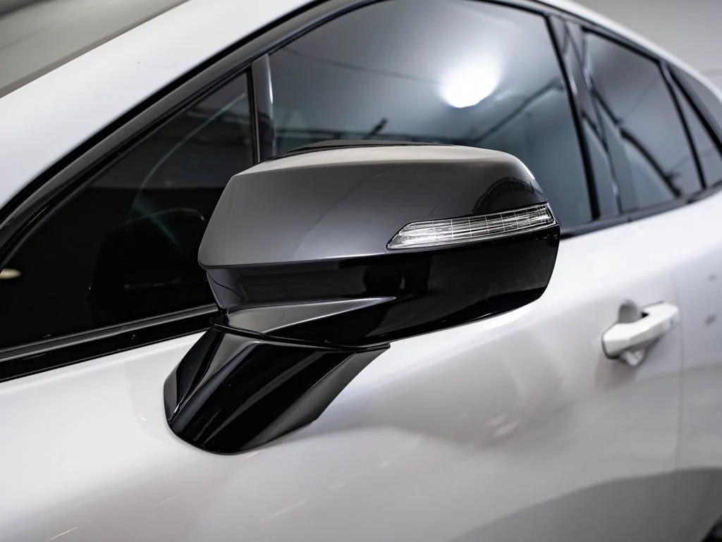 Used 2025 Snowfall Pearl Honda Touring image 17