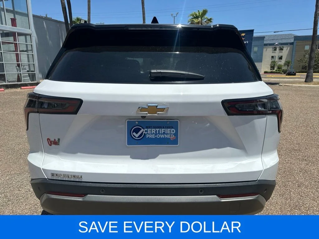 Used 2025 White Chevrolet LT image 5