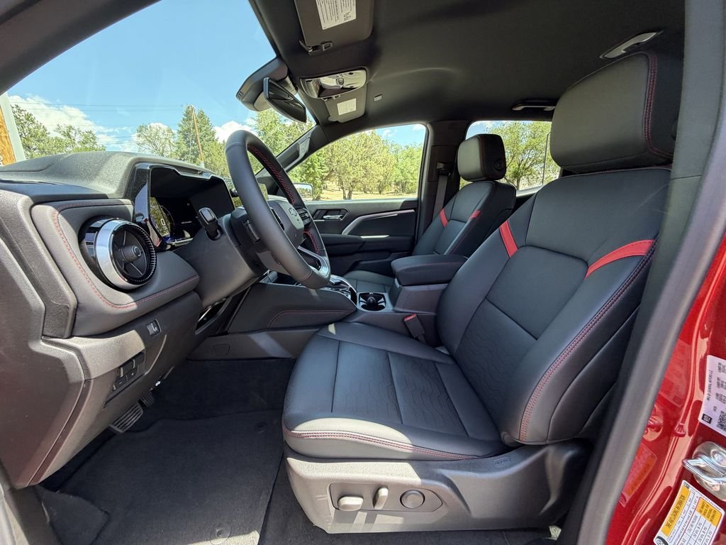 2026 Chevrolet Colorado Z71 - Photo 23