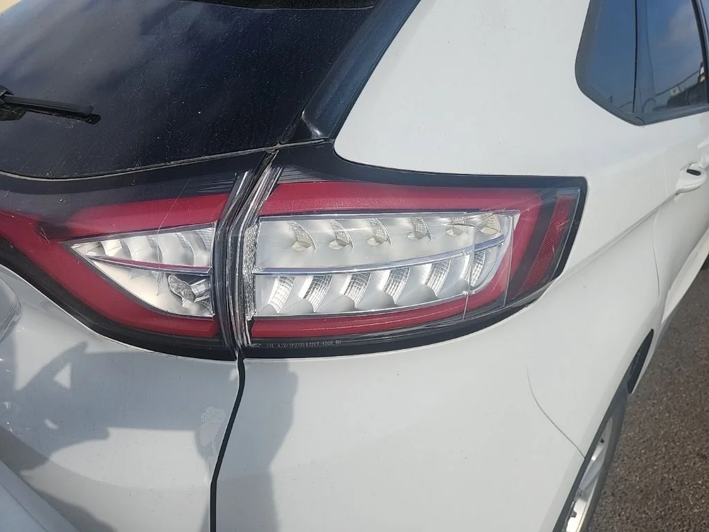 Used 2015 White Ford SE image 14