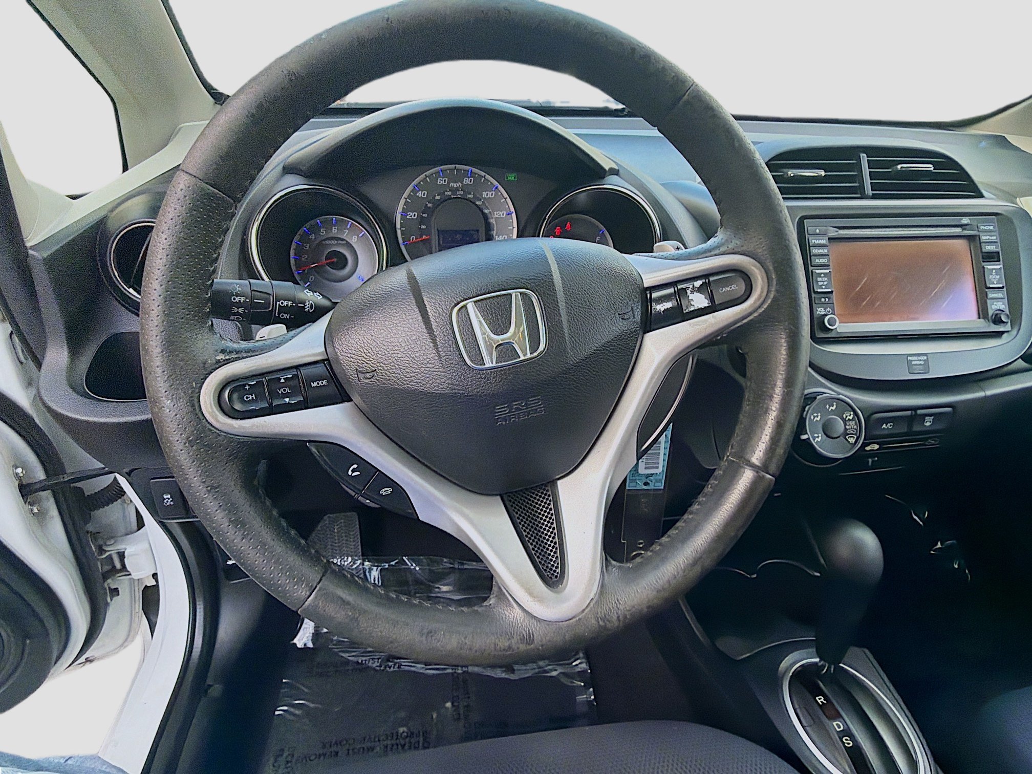 Used 2012 Taffeta White Honda Sport image 10