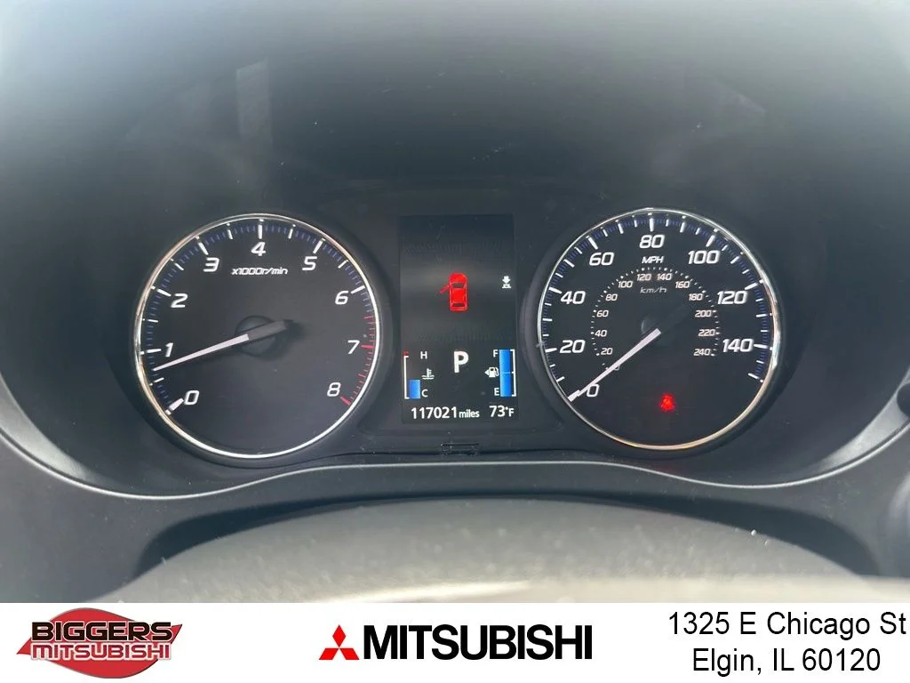 2016 Mitsubishi Outlander SE FWD's photo